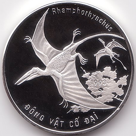 Vietnam 100 Dong 1993 coin, flying dinosaur, reverse